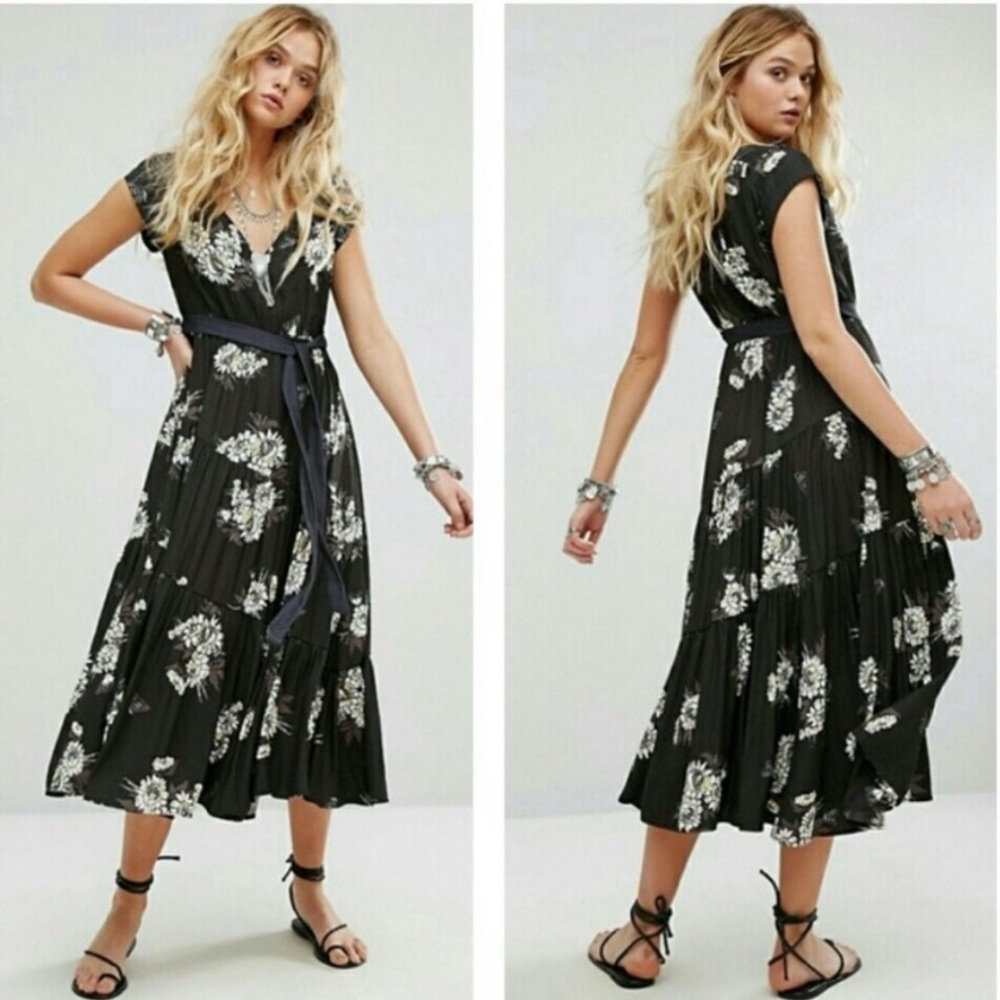 Free People All I Got Tiered Ruffle Floral Maxi Dress Women’s Size 4
